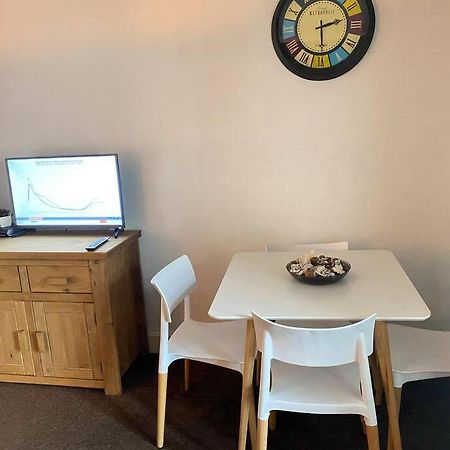 Digs Dre-Tremadog Apartamento Exterior foto